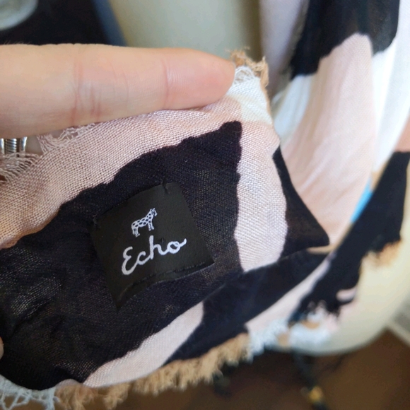 🧣Echo Color block Scarf - Picture 5 of 7